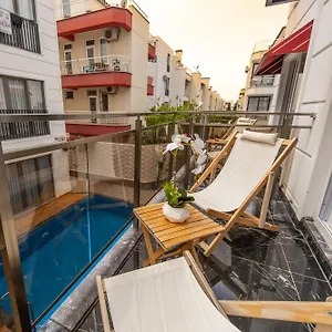 Hotel apartamentowy Mrt Lara, Antalya