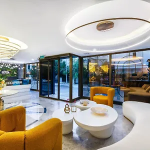  Hotel Lexia